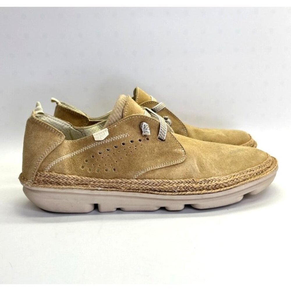 On Foot Silken Perforated Sneaker Women's Size 42 Brown Suede Casual Comfort